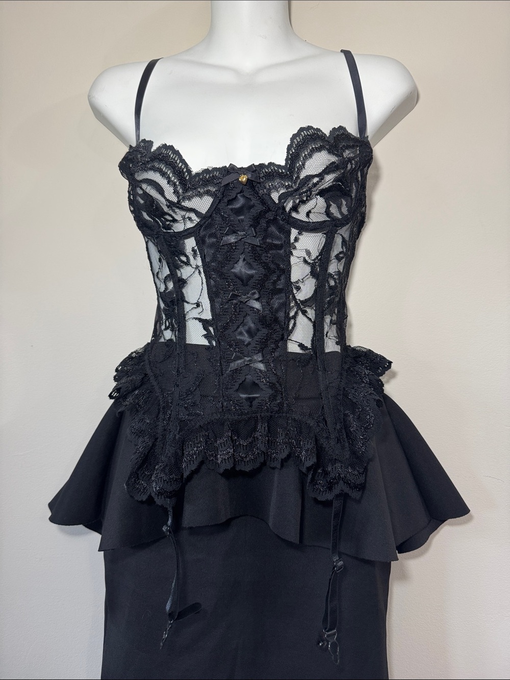 1990s Sharron Leslie Designs Gothic Black Lace Corset Top